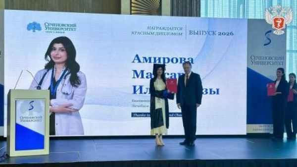 Михаил Мурашко лично поздравил первых выпускников Сеченовского филиала в Баку: новый этап медицинского образования на Кавказе