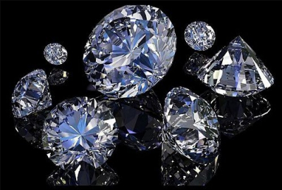 Наушники Loewe с бриллиантами от Jacob &amp;amp; Co.: Элегантность и роскошь в каждом звуке